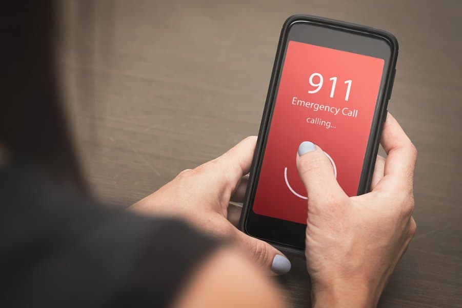 18个有趣的911电话，您不会相信是真的