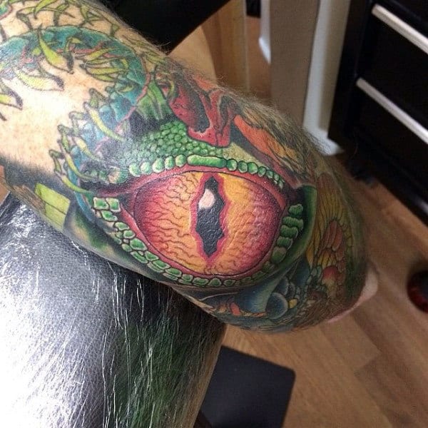 3D Dragon Eye Modern Guys肘纹身想法