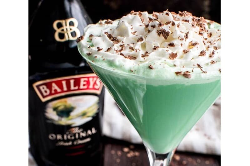 Baileys-Mint-Martini
