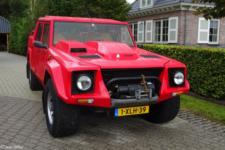 兰博基尼LM002