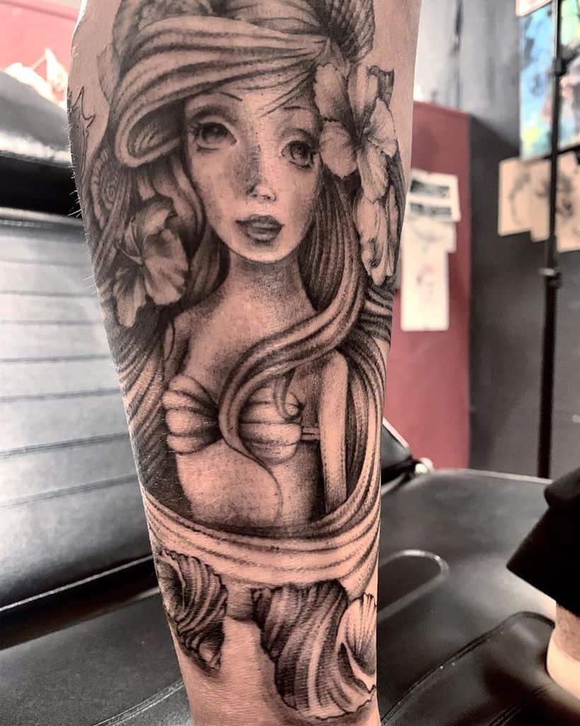 小美人鱼腿Evgeniiadarland纹身