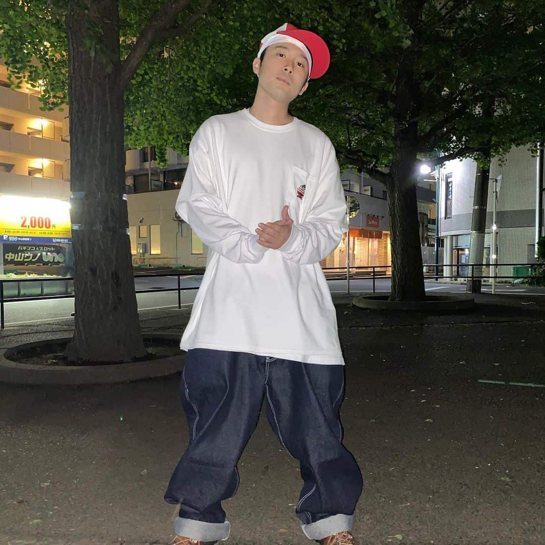 超大服装90年代嘻哈时尚