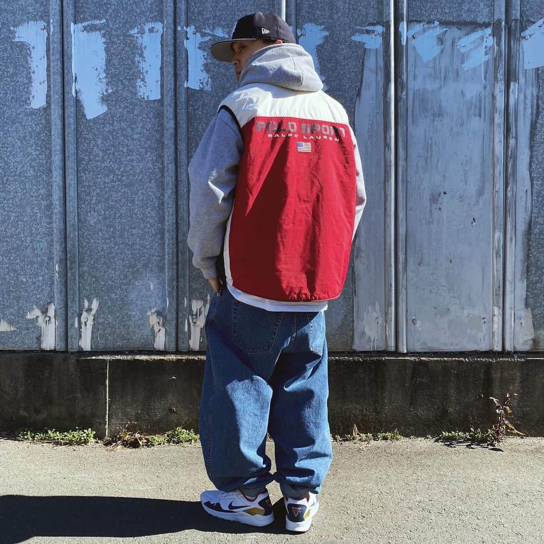 蓬松的夹克服装90S嘻哈时尚-DJ.GHILL