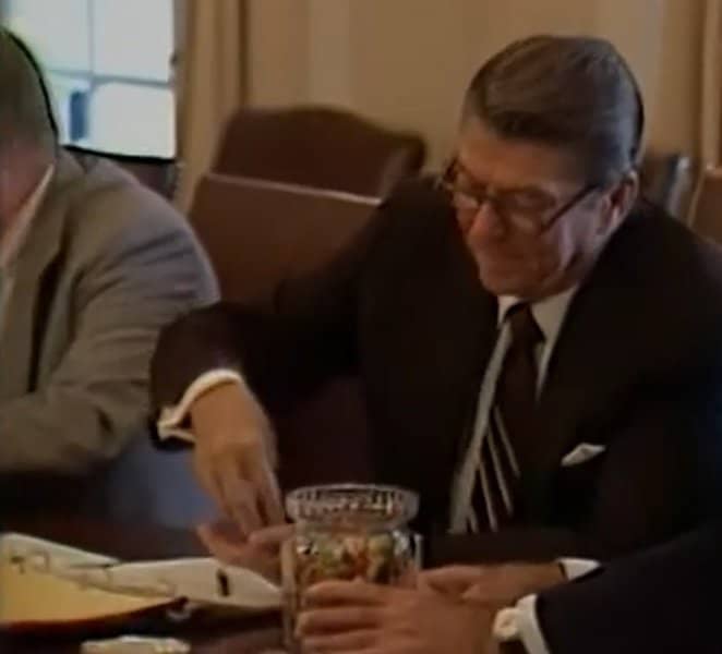 罗纳德·里根（Ronald Reagan）喜欢果冻豆