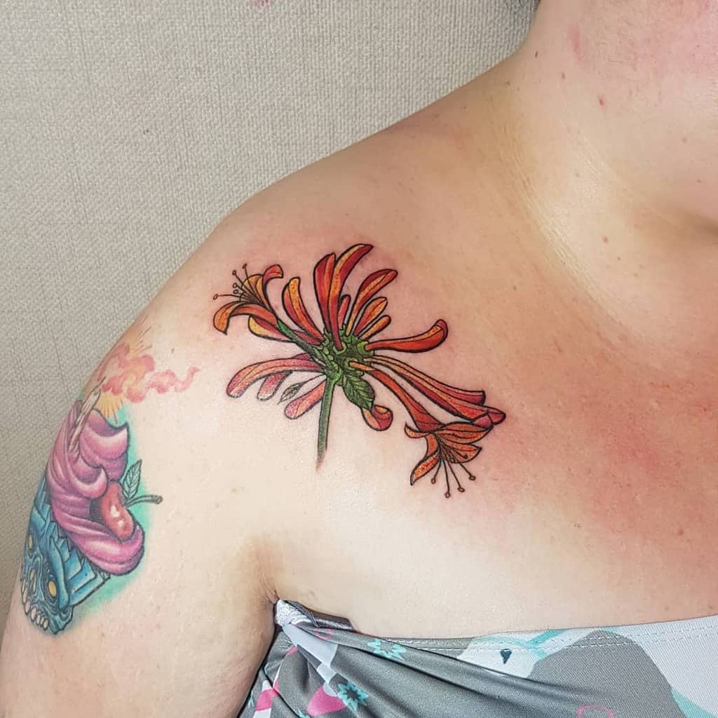 肩膀忍冬纹Gemloutattoo