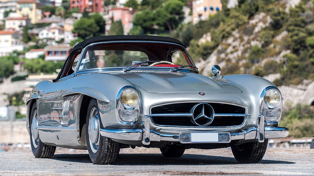 Mercedes-Benz-300-SL-coupe-4