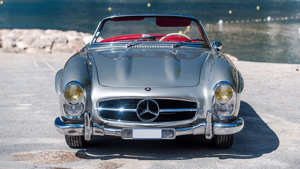 Mercedes-Benz-300-SL-coupe-5