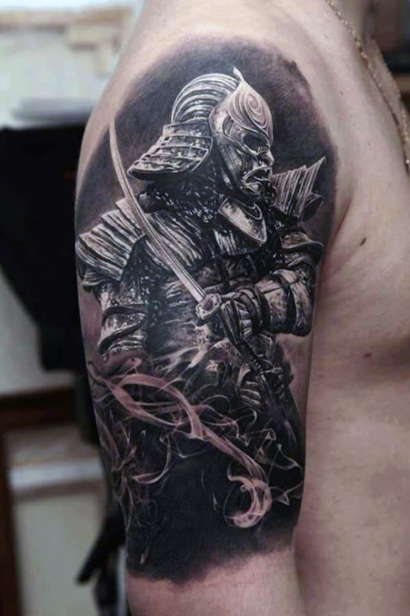 武士男人手臂上纹身的想法